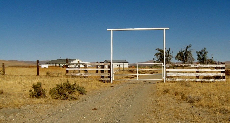 1st image of 8005 McNinch Rd