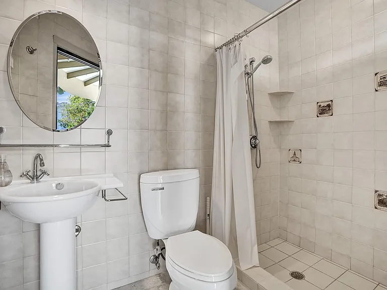 73 Nurmi Dr — Photo 34