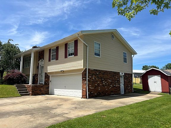 2nd image of 2317 Bramblewood Dr