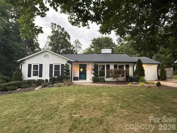 1945 Old Farm Rd SE, Concord, NC 28025