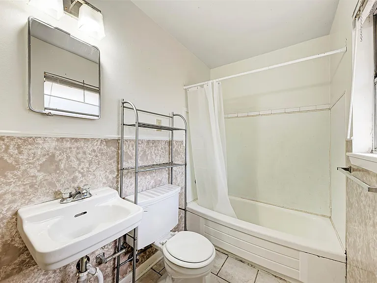 1805 Mohle Dr #B — Photo 14
