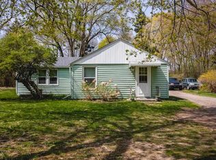 3220 Robinson Rd, Jackson, MI 49203