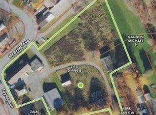 8 Taylor Ave #17, Clinton, NY 13323
