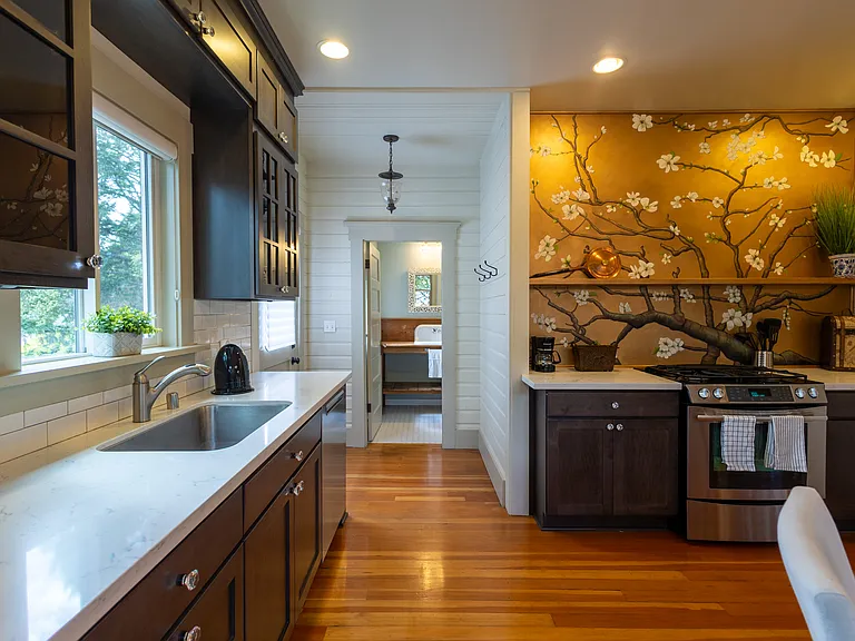 Xx 90th Ave — Photo 8