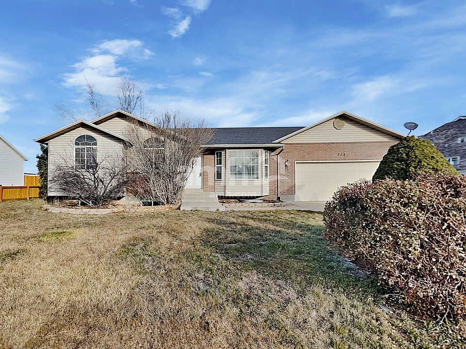 1st image of 714 W 1960 N