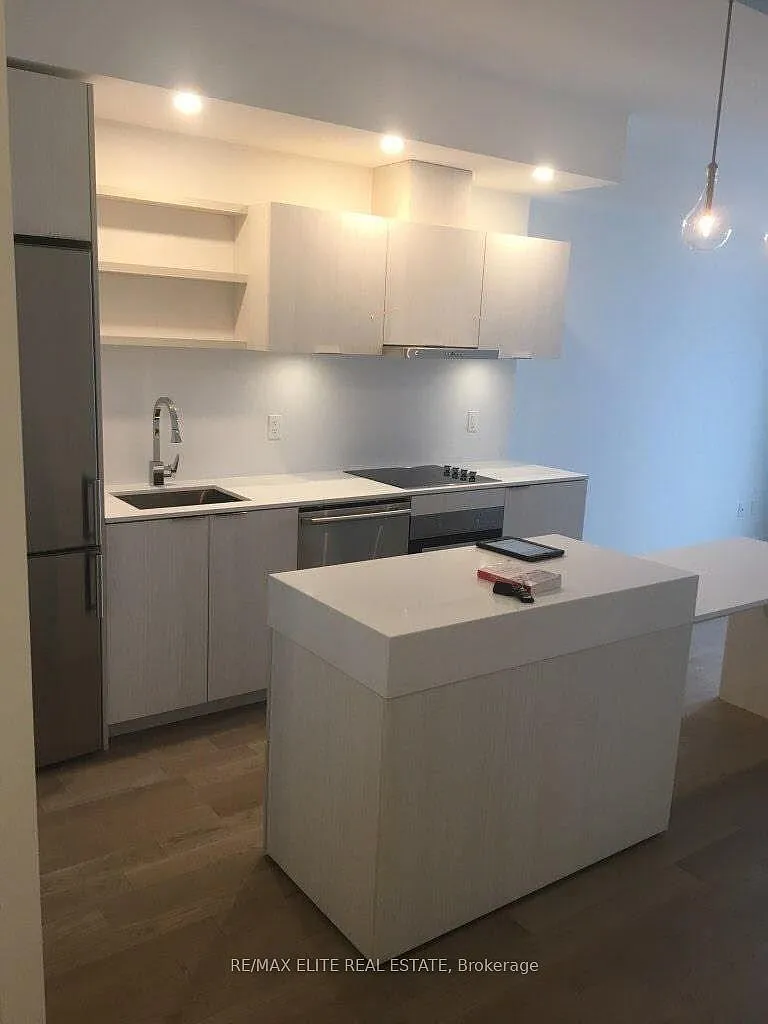 2 bed, $2,700 — Photo 2
