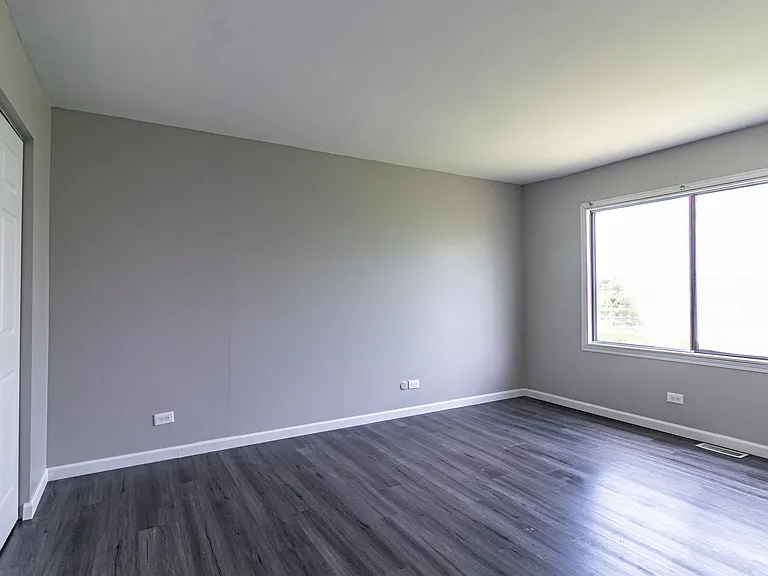 4239 Continental Dr — Photo 9