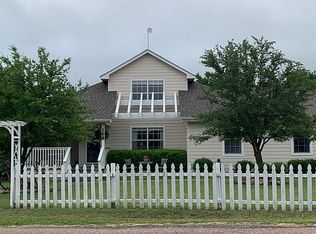 108 N Mountain Rdg, Cresson, TX 76035
