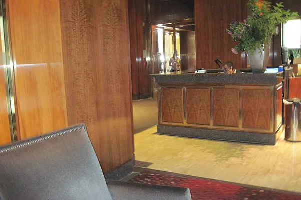 Rented by Corcoran | media 27