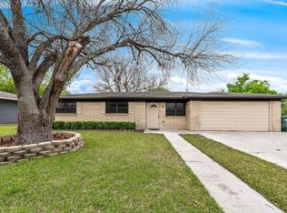 536 N Dison Dr, Robinson, TX 76706