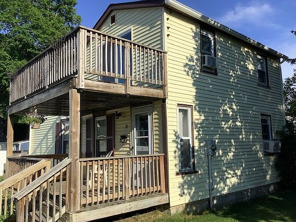 3rd image of 8 Fenton Ave