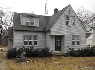 34517 Geneva Rd, Burlington, WI 53105