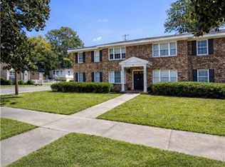 139 E 55th St #C, Savannah, GA 31405