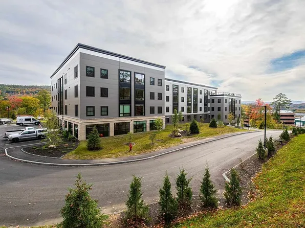 69 Etna Rd #111, Lebanon, NH 03766