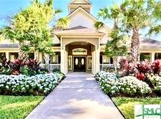 2104 Walden Park Dr, Savannah, GA 31410
