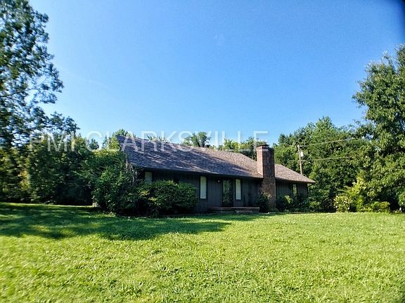 3rd image of 800 Channell Dr