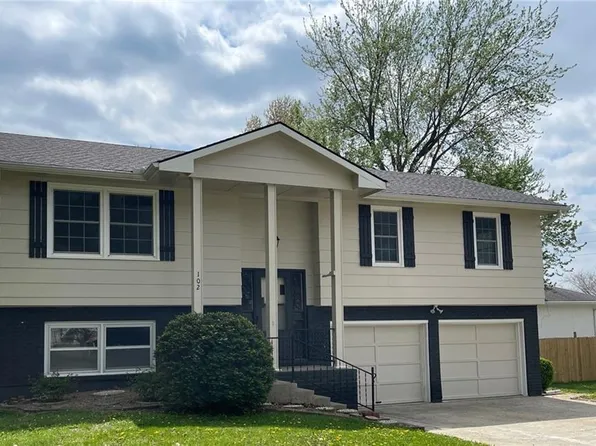 102 Larkin St, Warrensburg, MO 64093