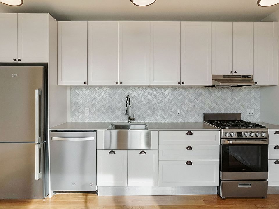 1st image of 409 Eastern Pkwy #310