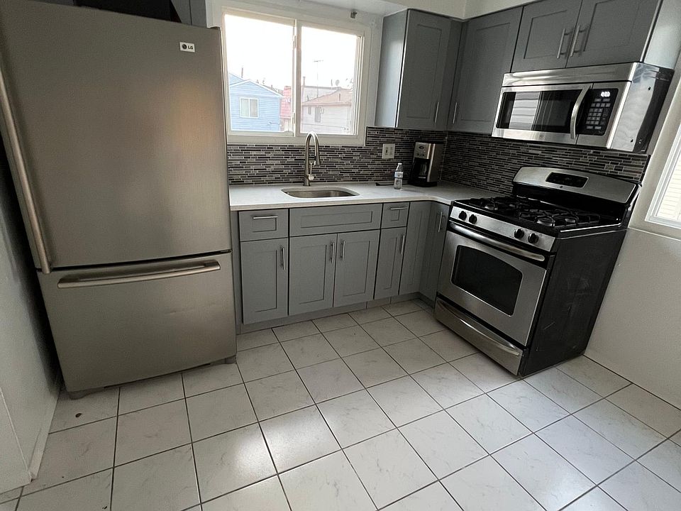 1st image of 51 Cooke St Floor 1