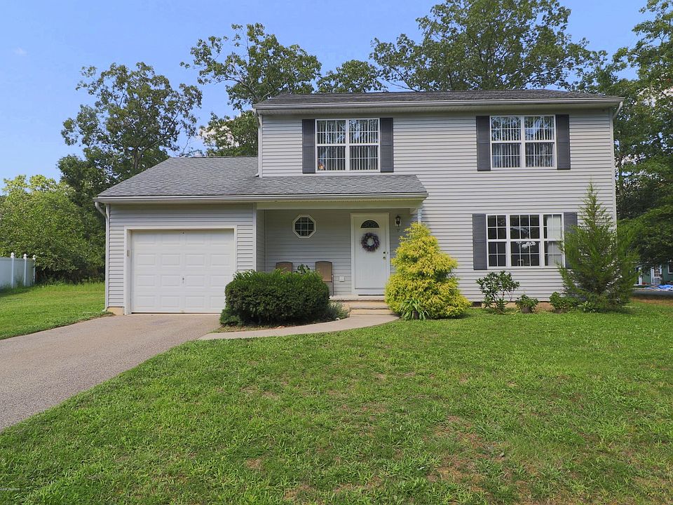 1st image of 17 Southwind Dr