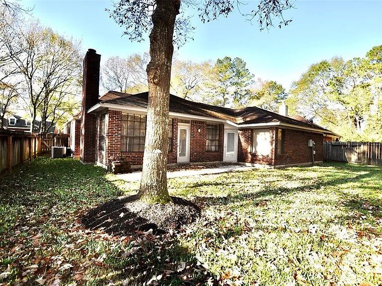 4602 Natural Bridge Dr — Photo 5