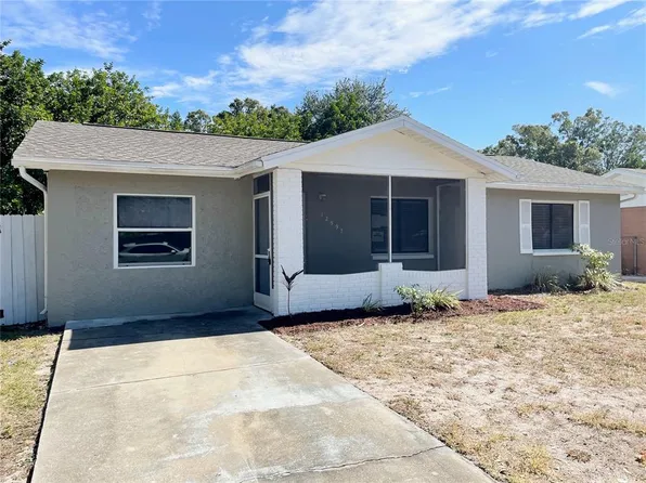 12597 Cumberland Dr, Largo, FL 33773