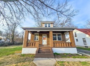 2048 W Galbraith Rd, Cincinnati, OH 45239
