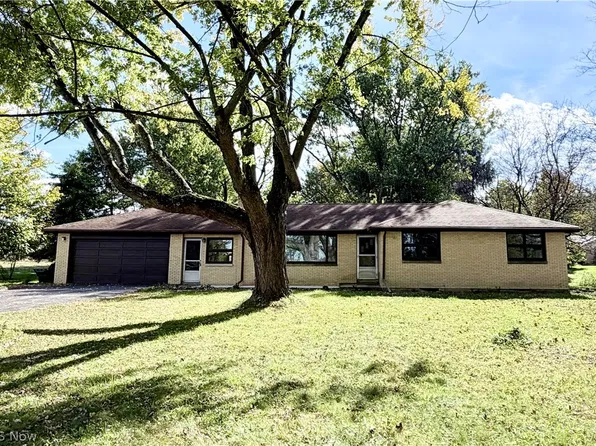 7542 Wilson Sharpsville Rd, Burghill, OH 44404
