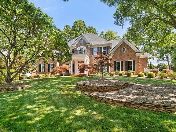 2nd image of 115 Northpond Ln