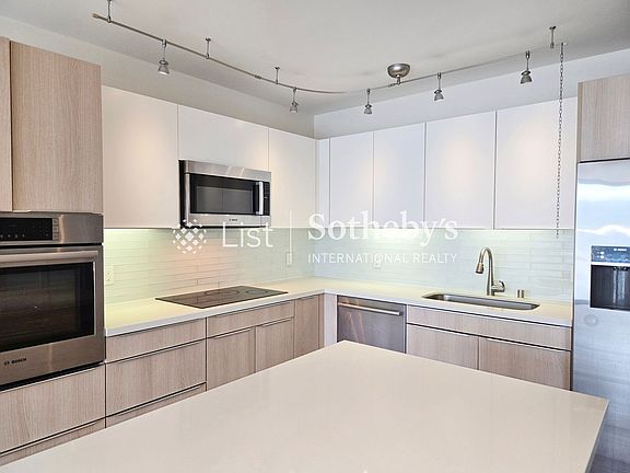 5th image of 888 Kapiolani Blvd #4112