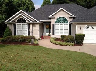 206 Stone River Way, Taylors, SC 29687