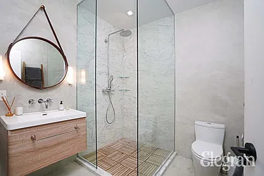 Rented by (Legacy) Elegran