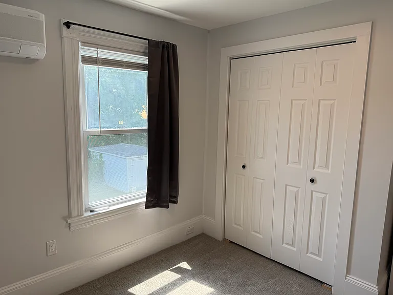 54 Holyoke St — Photo 16