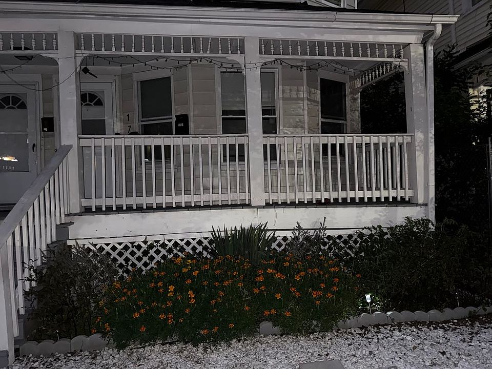 1st image of 174 Laurel Ave