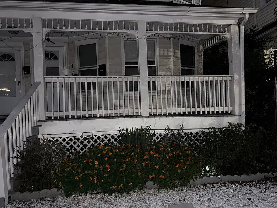 174 Laurel Ave