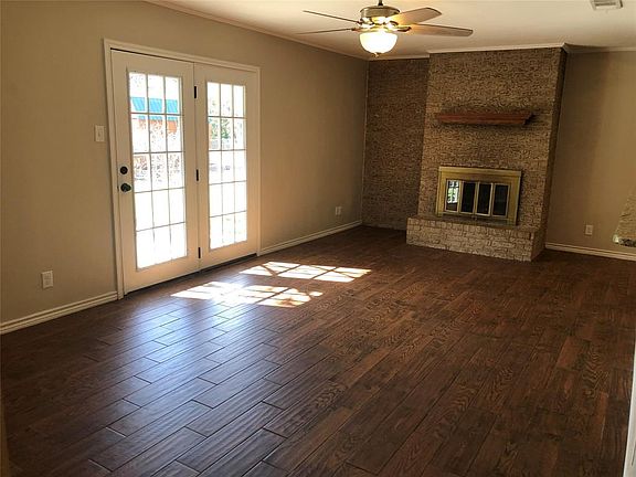3rd image of 4309 Woodland Park Dr