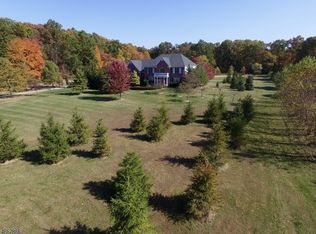 35 Decker Rd, Flemington, NJ 08822