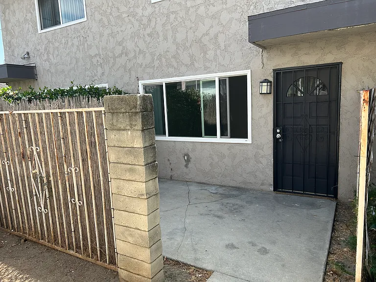 530 Linwood Ave #N — Photo 12