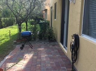 1752 Carvelle Dr, Riviera Beach, FL 33404