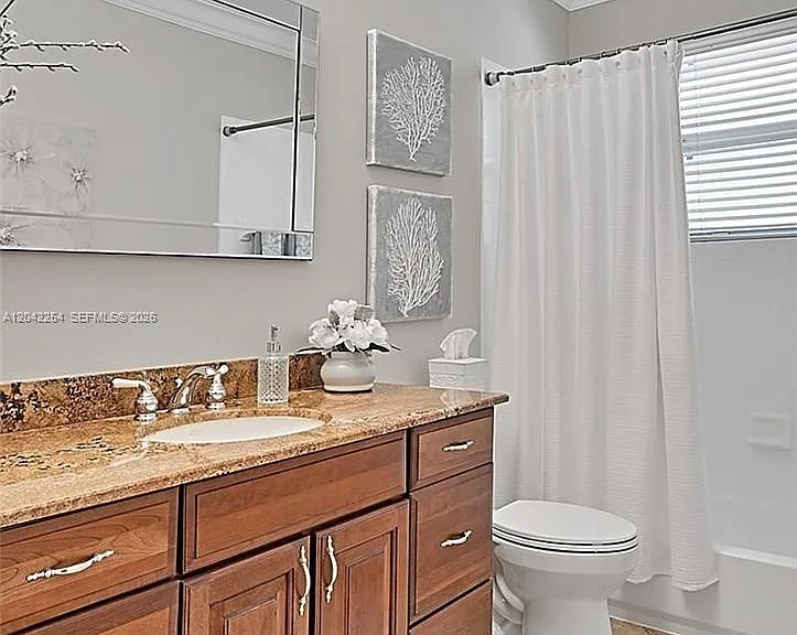 6807 NW 66th Way — Photo 28