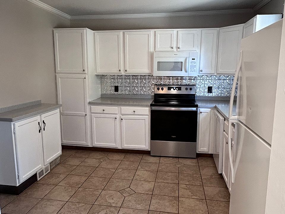 1st image of 409 Fairmont Ave