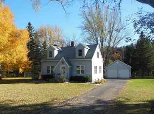 E5921 River St, Manawa, WI 54949
