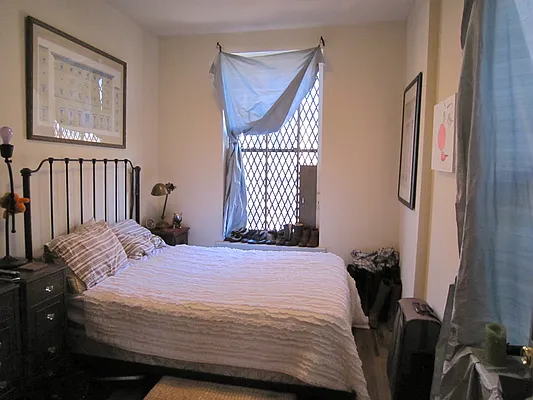 Rented by JK Dansar Corp | media 36