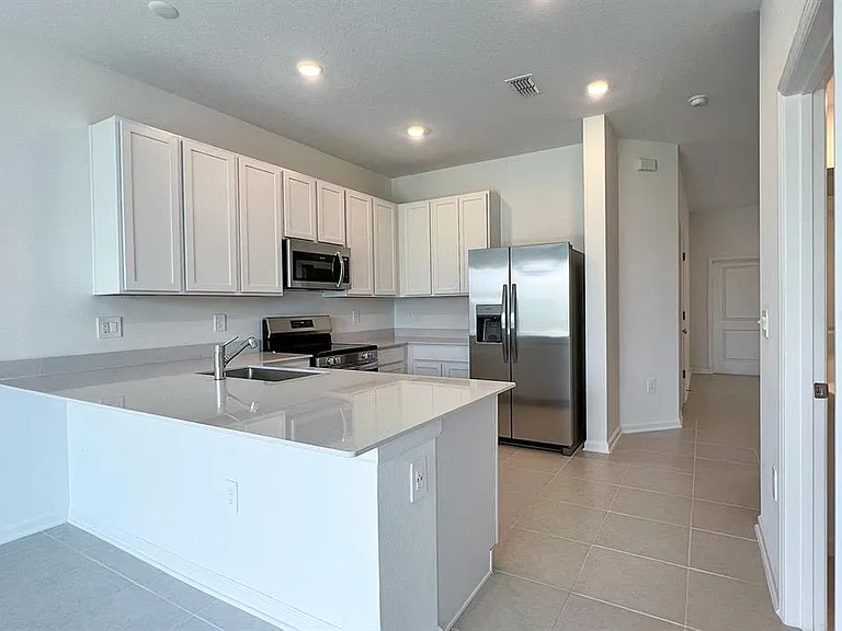 2607 Skyline Loop — Photo 13