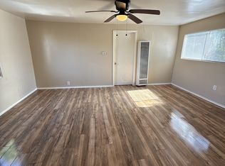 212 E 9th St APT B, Bakersfield, CA 93307