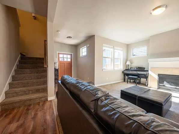 20774 SE Hollis Ln, Bend, OR 97702