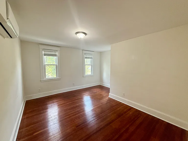 2711 Halcyon Ave #2 — Photo 7