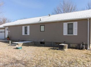 27795 130th St, Woodward, IA 50276