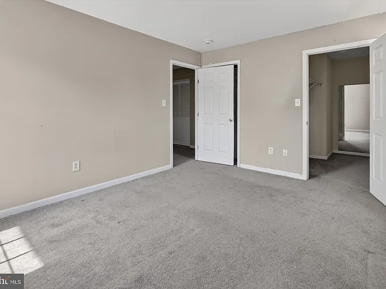 507 S Fairview St — Photo 10