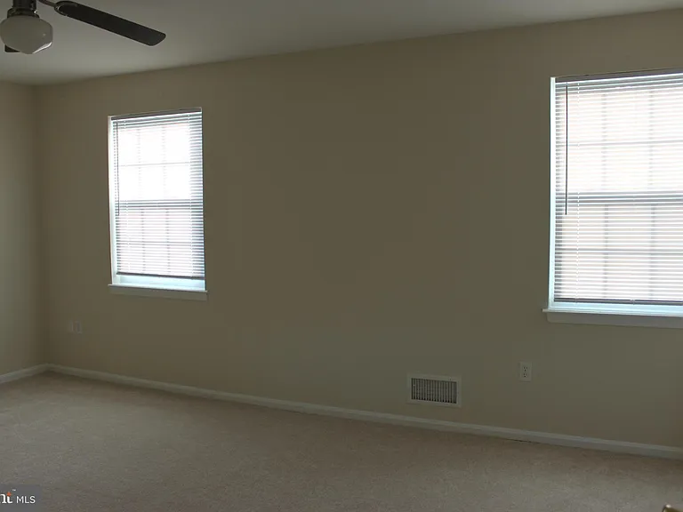 10130 Shiloh Ct — Photo 12